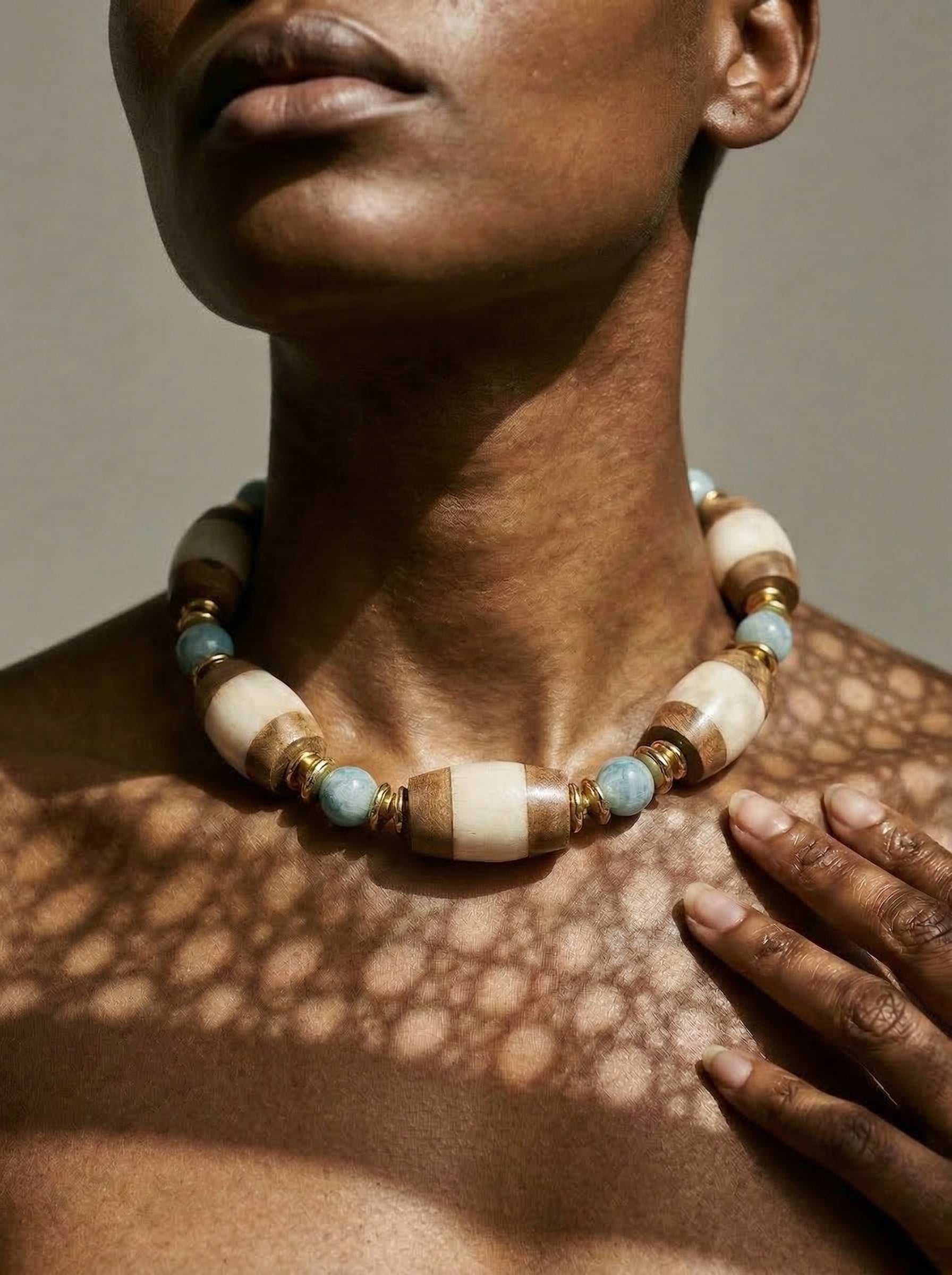 Necklaces & Chokers