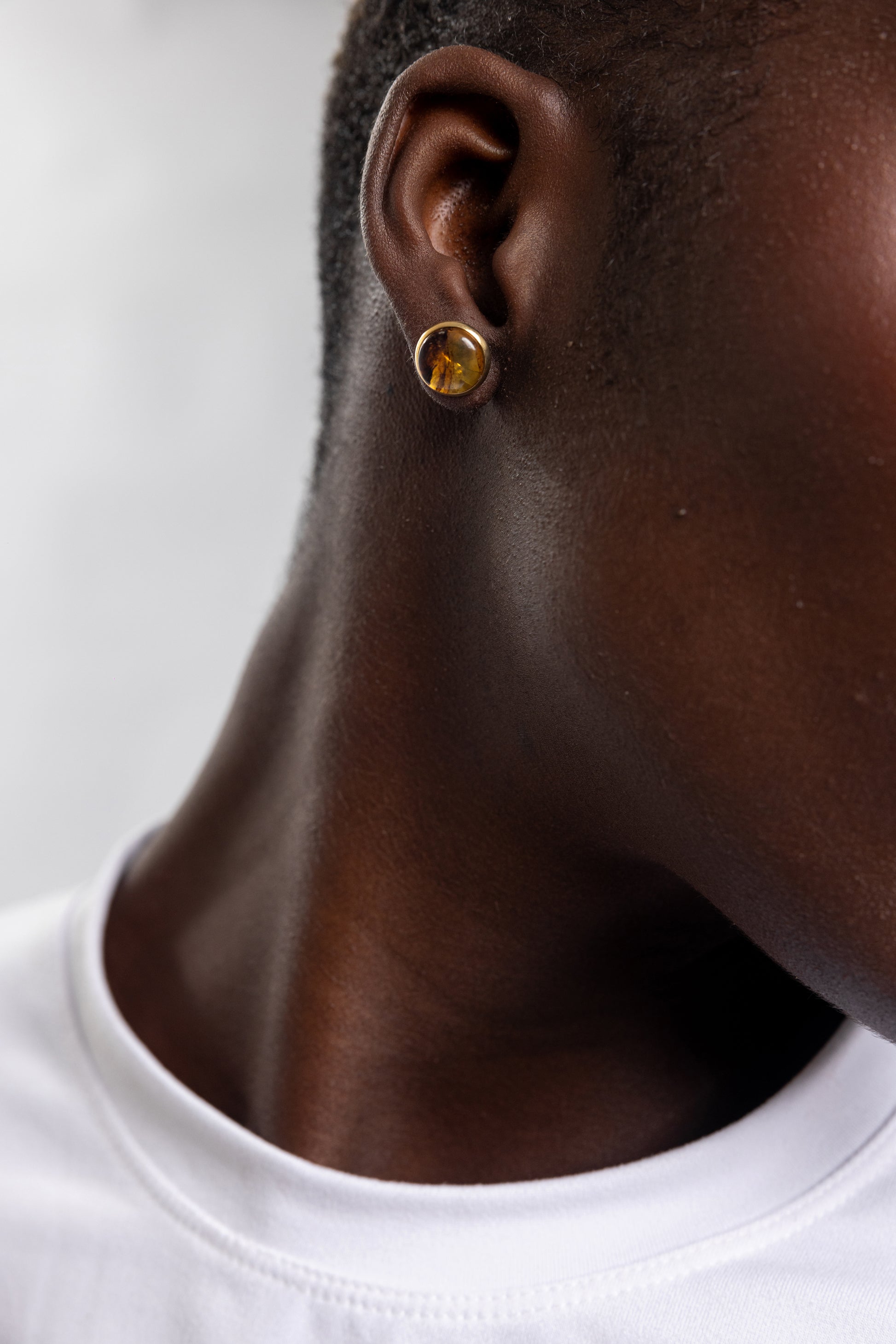 ARETES EN AMBAR GOLD