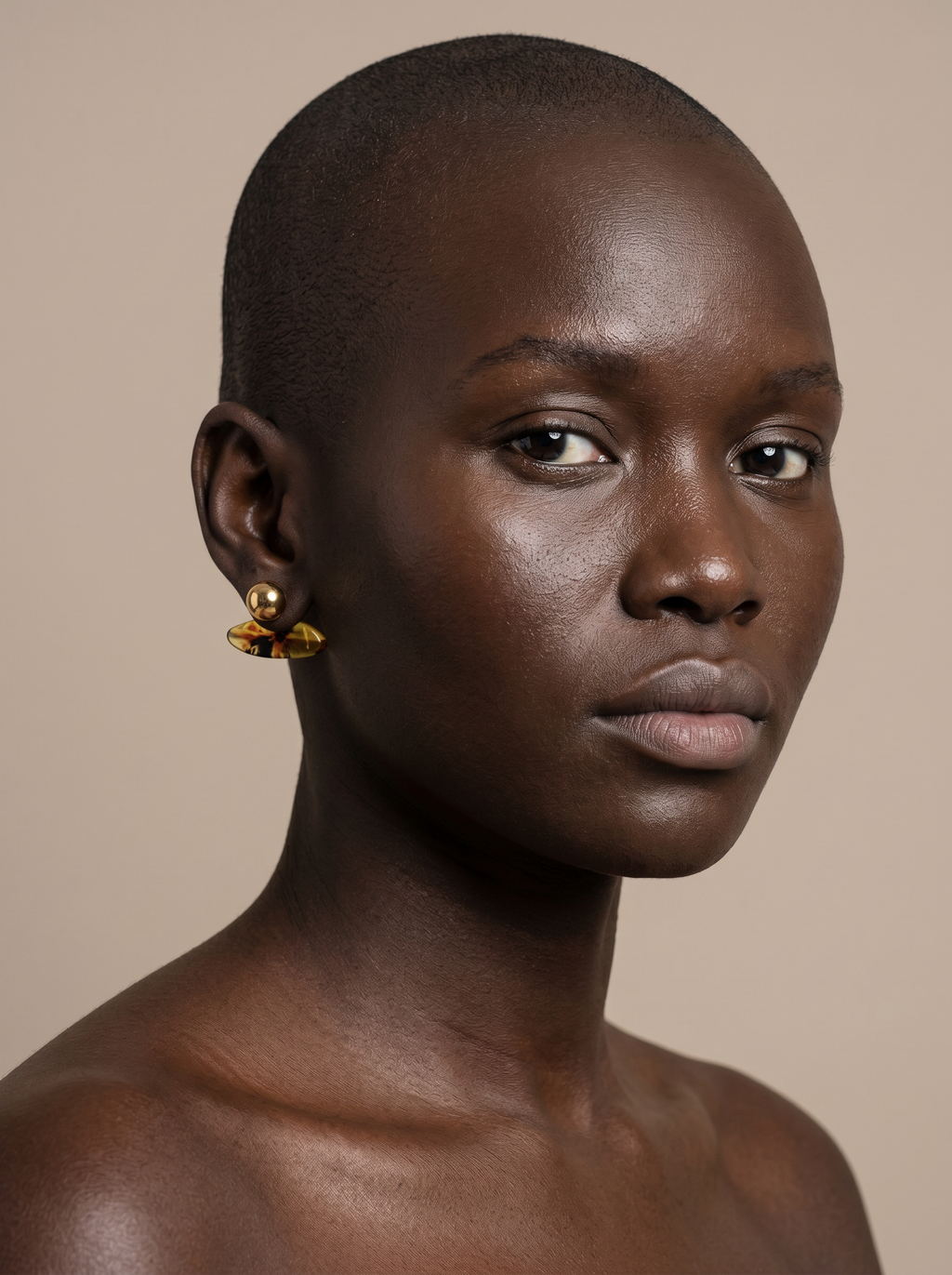 ARETES GOLD STUD DUO